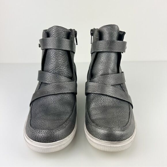 Aerosoles Street Smart Silver Metallic Gunmetal Wedge Booties - Picture 7 of 11